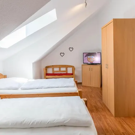 Apartment Haus Malaga 6 *
